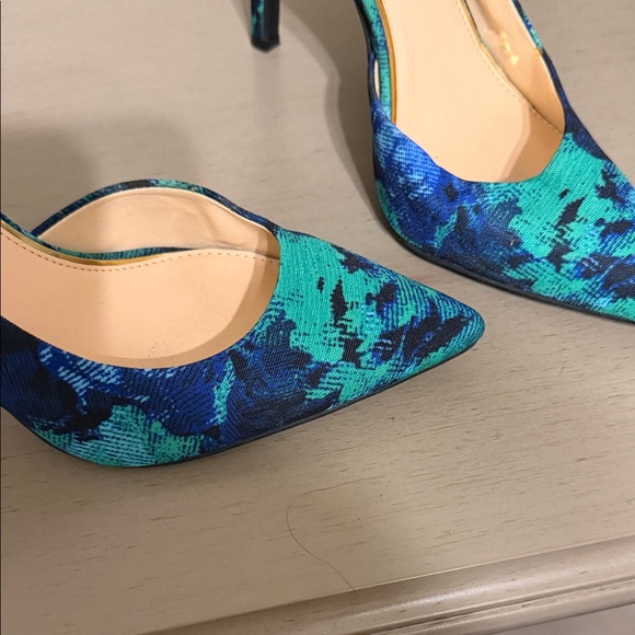 Jessica Simpson Blue and Green Floral Heels - Picture 4 of 9